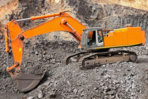 Realizando Manutenção em Carregadeiras de Mineração